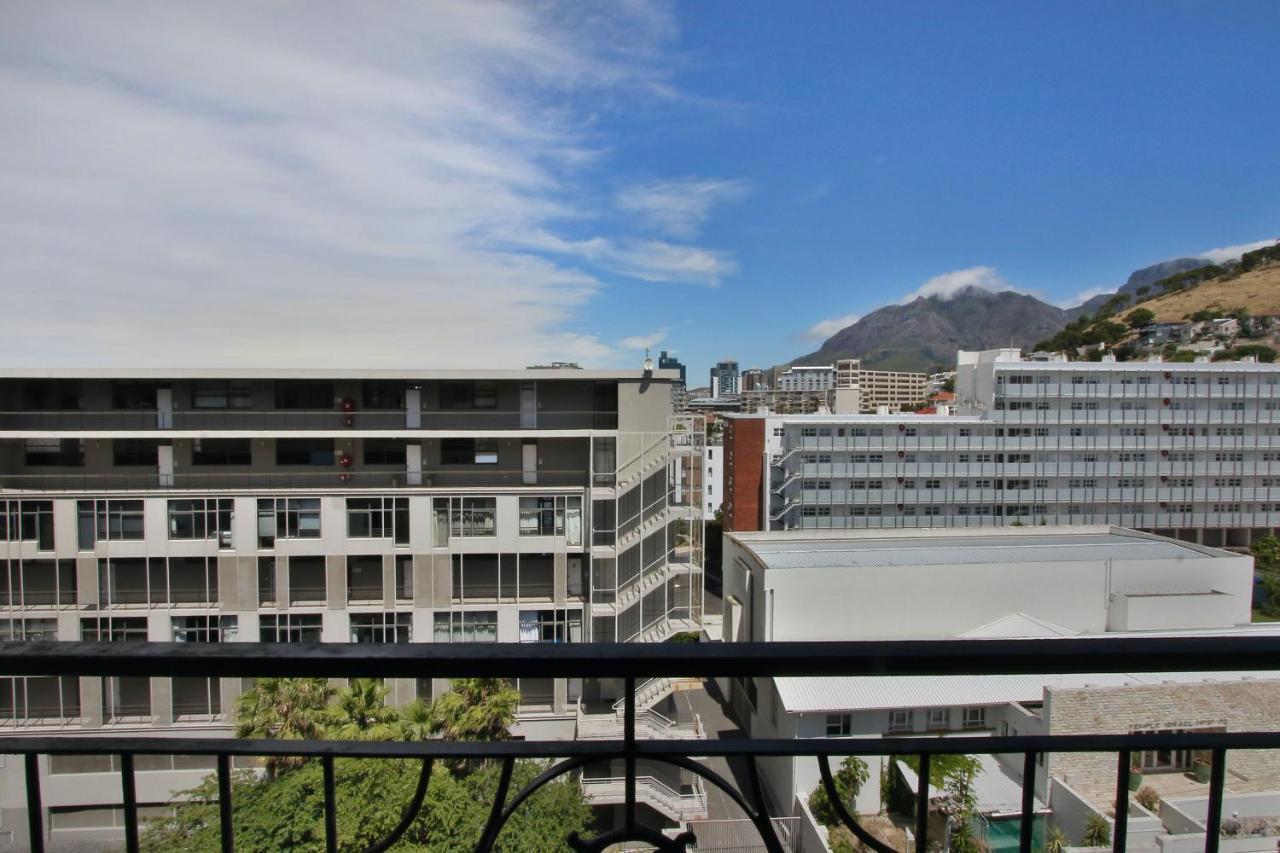Cape Royale 1 Bedroom Luxury Apartments With Mountain View Città del Capo Esterno foto