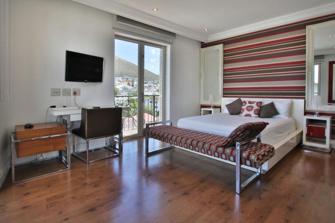 Cape Royale 1 Bedroom Luxury Apartments With Mountain View Città del Capo Esterno foto